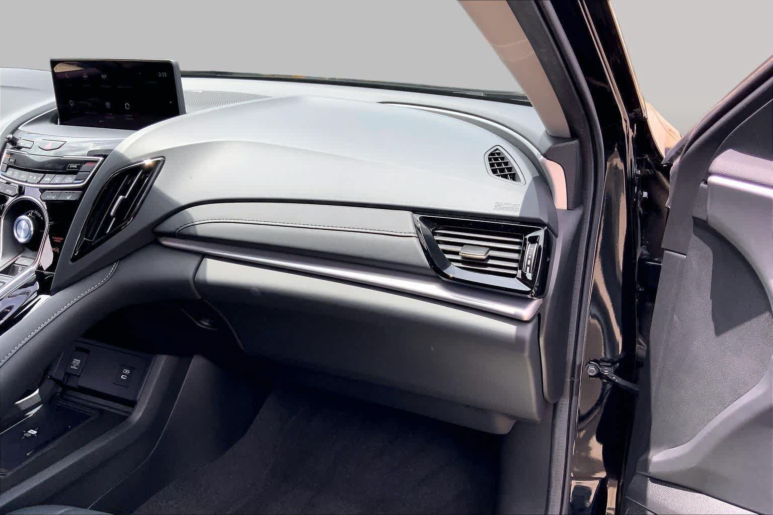 Used 2024 Acura RDX SH-AWD w/ Technology Package image 18