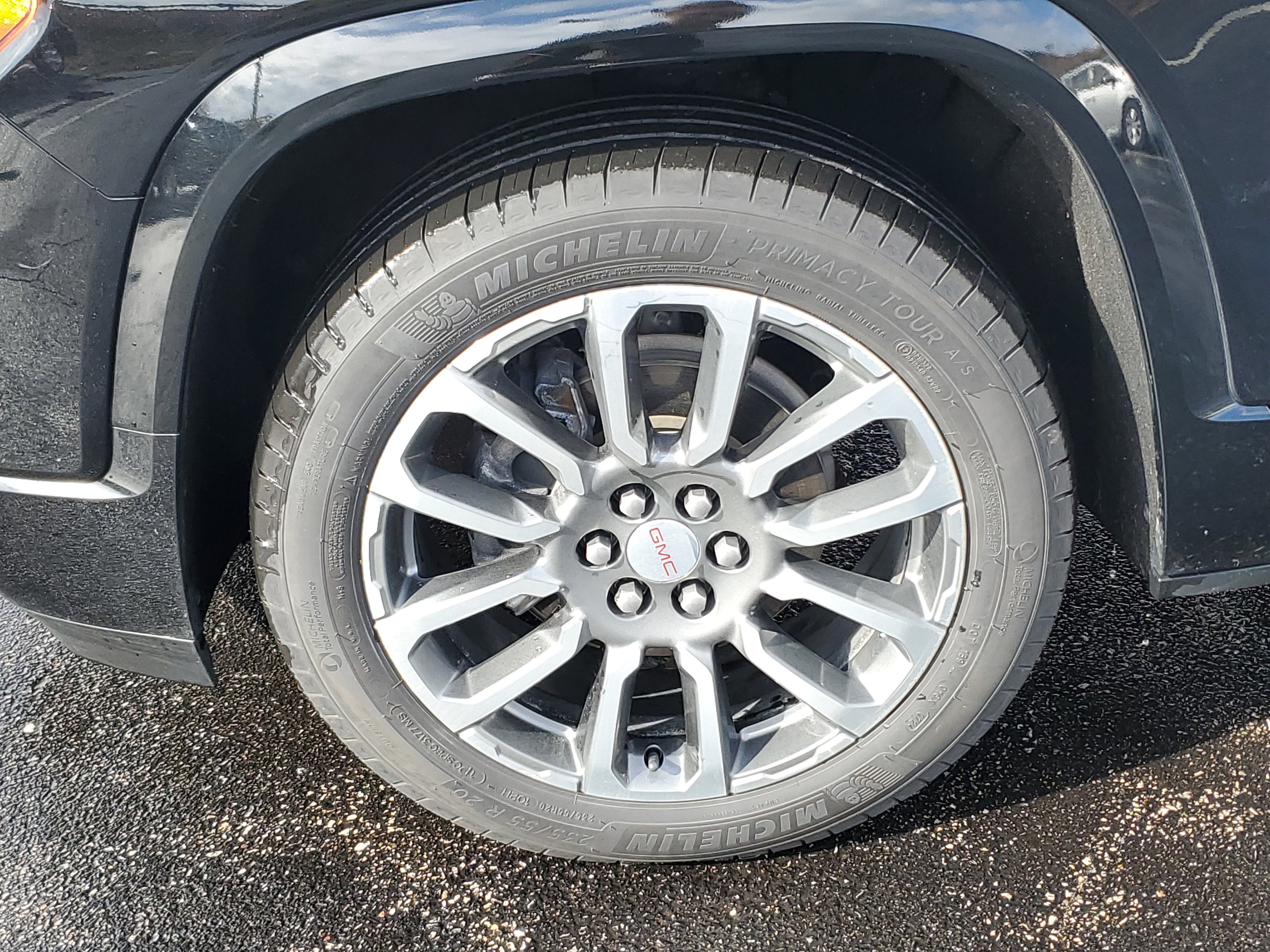 Used 2021 GMC Acadia Denali w/ Denali Ultimate Package image 10