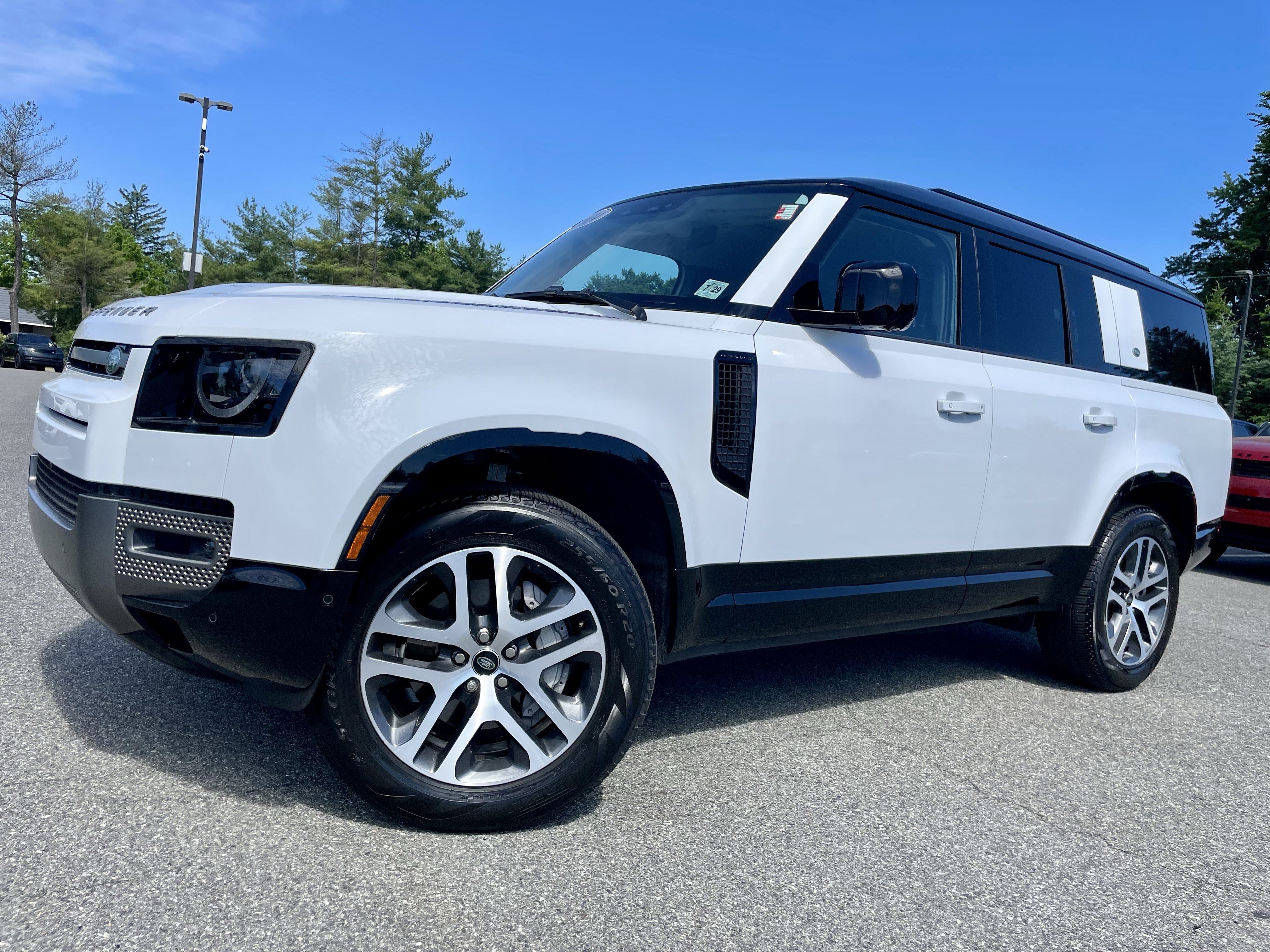 Used 2024 Land Rover Defender 130 X-Dynamic SE AWD/4WD 360° Tour