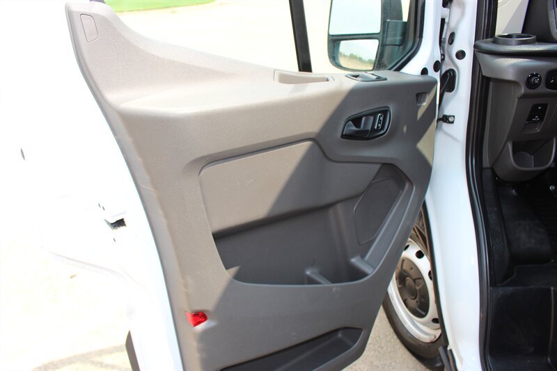 Used 2024 Ford Transit 250 148 Medium Roof w/ Load Area Protection Package RWD image 22