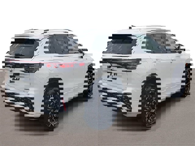 New 2026 Volkswagen Tiguan SEL R-Line image 4