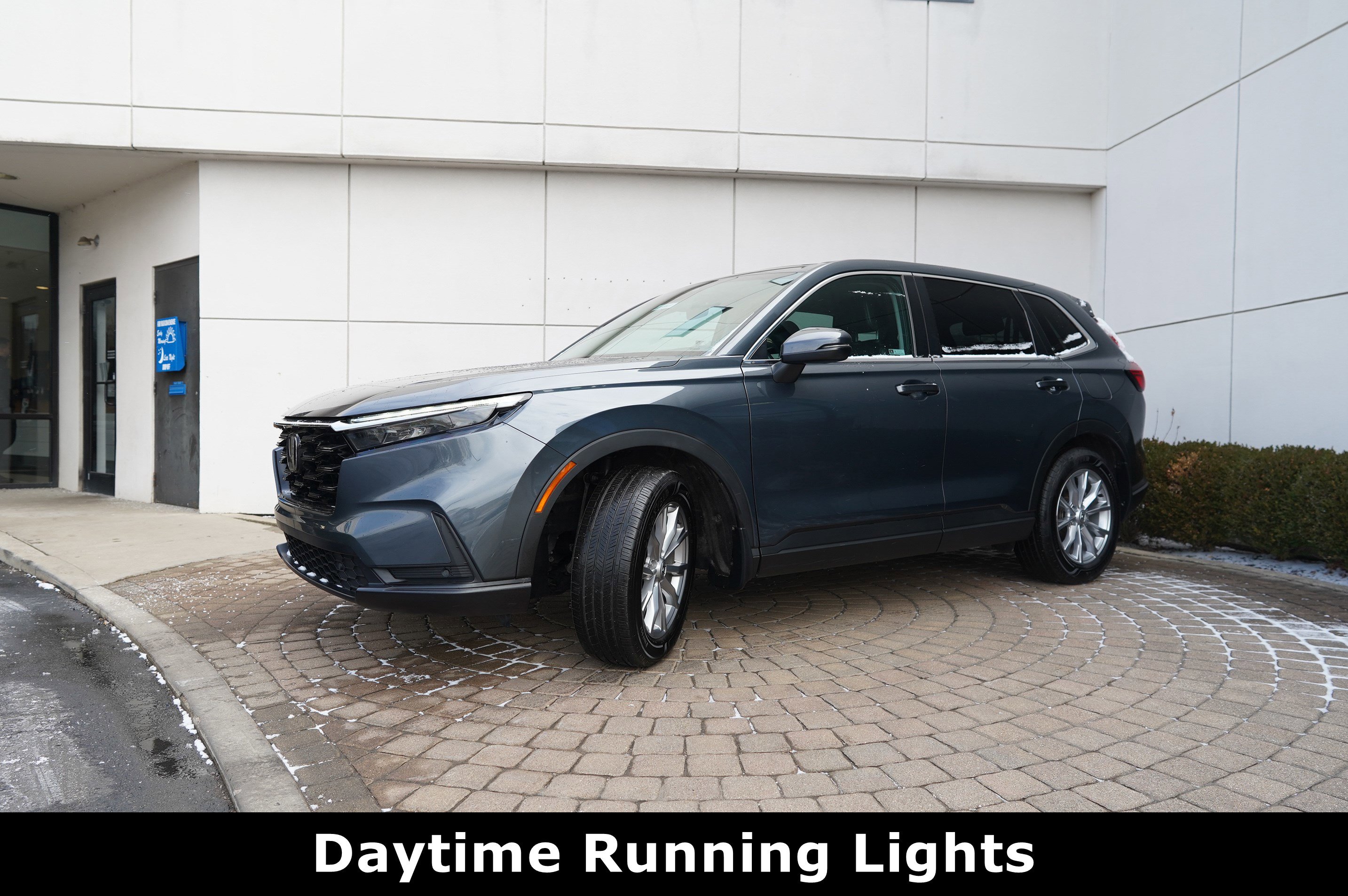 Used 2023 Honda CR-V EX-L image 18