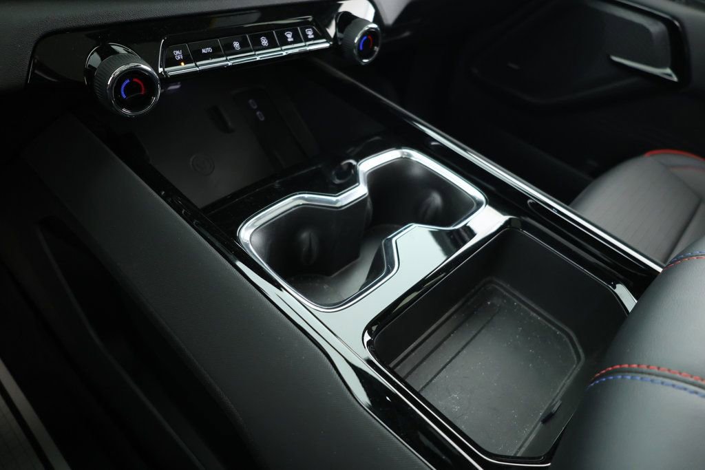 Used 2024 Chevrolet Silverado EV RST image 15