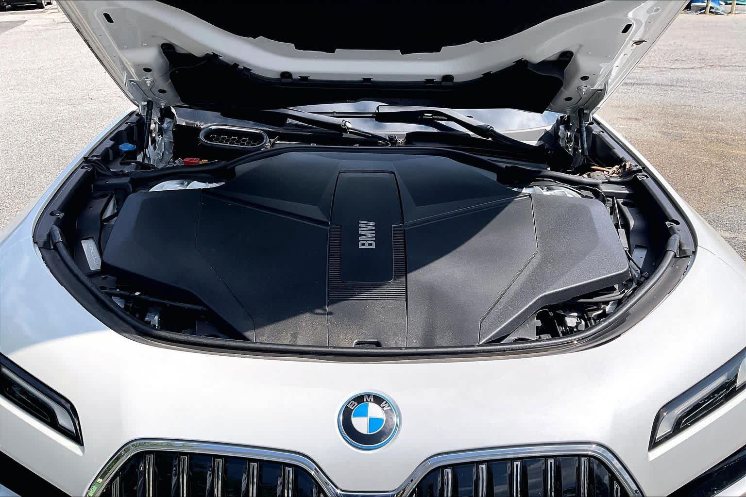 Used 2024 BMW i7 eDrive50 RWD image 33
