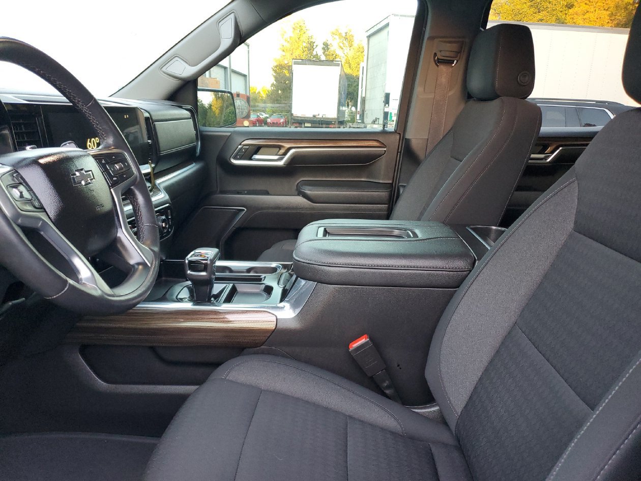 Used 2022 Chevrolet Silverado 1500 LT Trail Boss w/ Protection Package AWD/4WD image 20