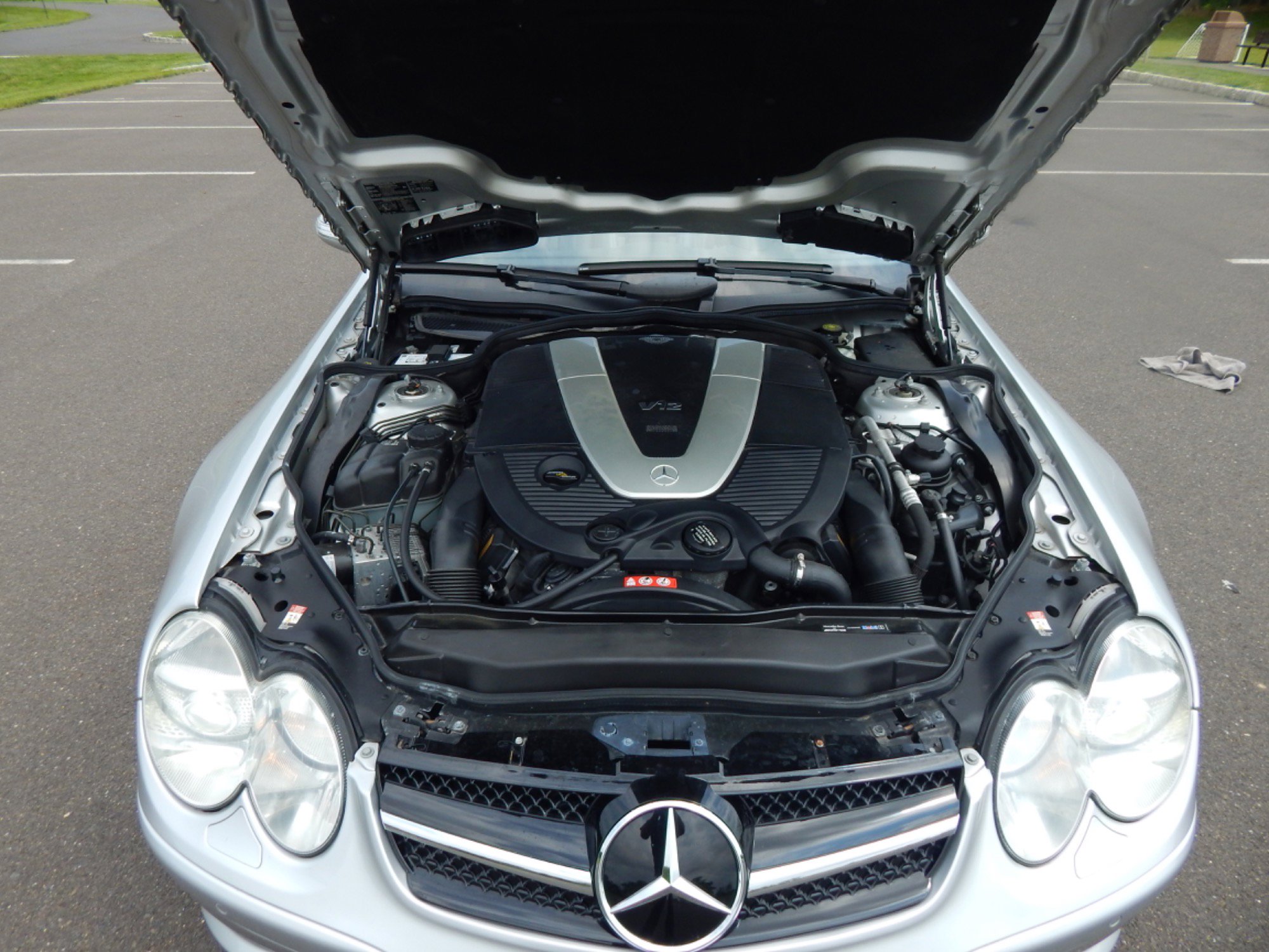 Used 2005 Mercedes-Benz SL 600 w/ AMG Sport Pkg image 46