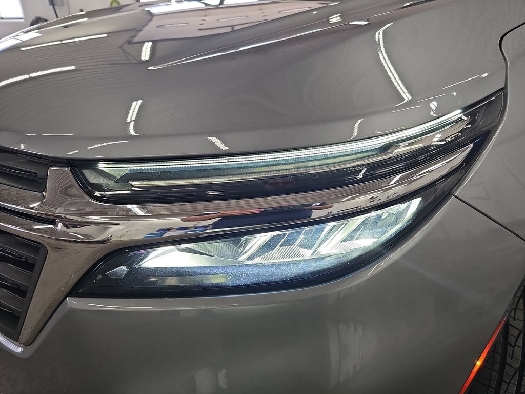 Certified 2023 Chevrolet Equinox LT AWD/4WD image 30