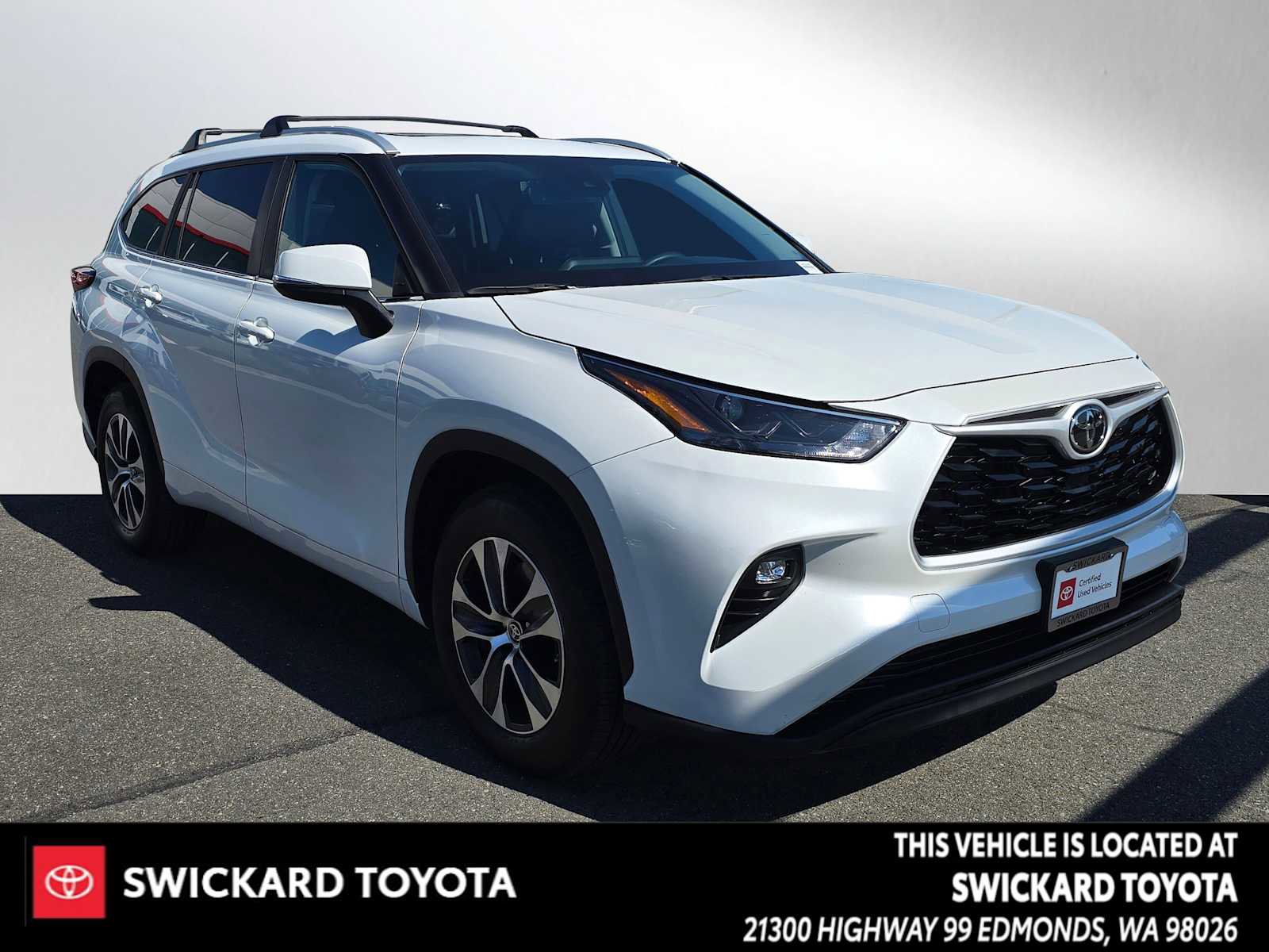 Used 2023 Toyota Highlander XLE