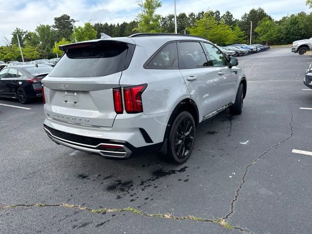 Certified 2022 Kia Sorento SX FWD image 5