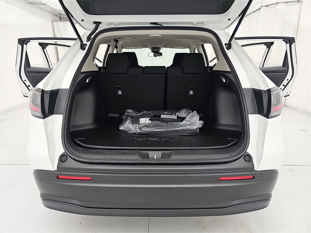 New 2025 Honda HR-V LX image 14