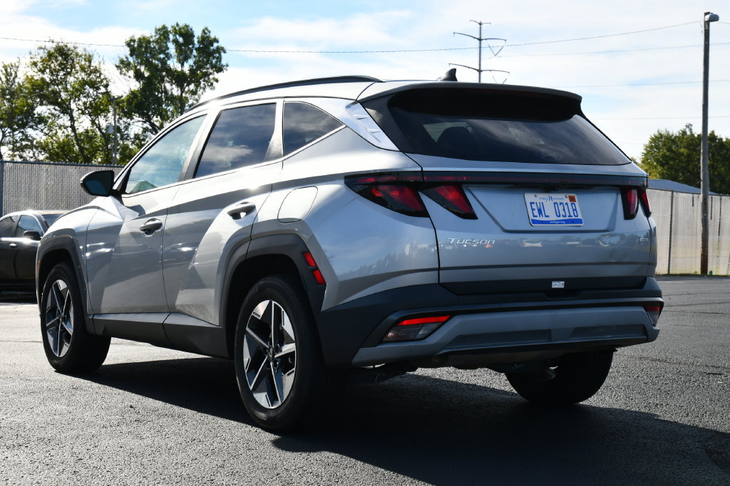 Used 2025 Hyundai Tucson SEL AWD/4WD image 5