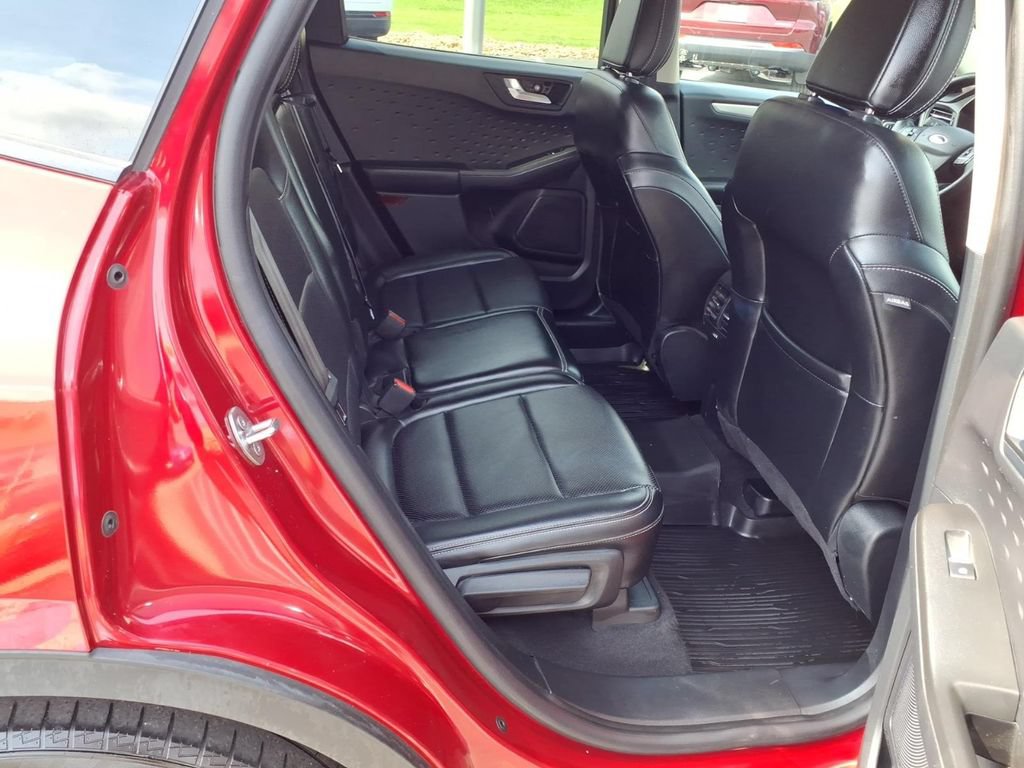 Used 2020 Ford Escape SEL AWD/4WD image 31
