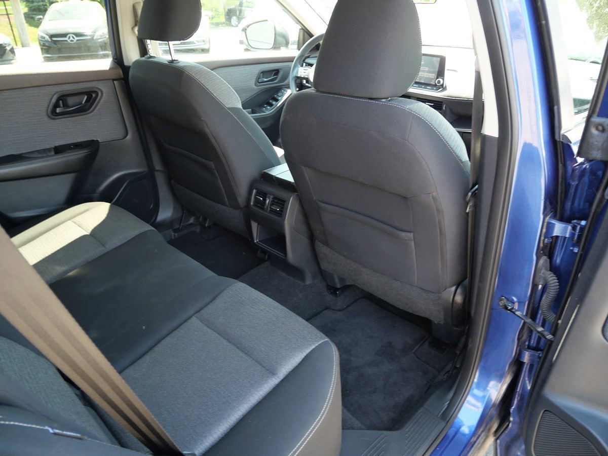 Used 2021 Nissan Rogue S AWD/4WD image 28