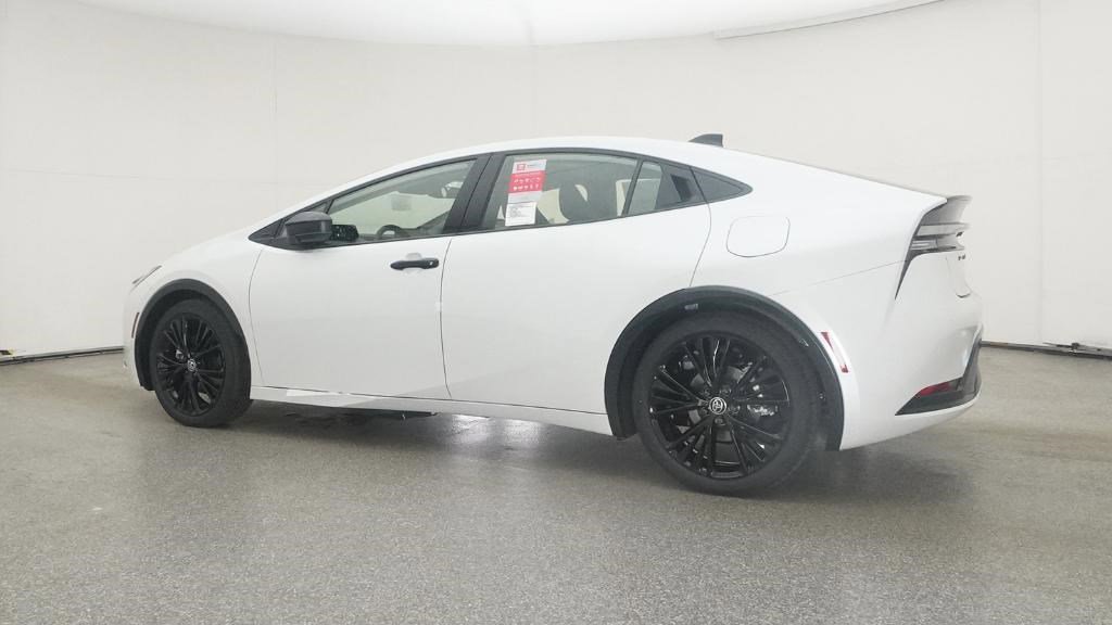 New 2026 Toyota Prius Plug-In Hybrid image 12