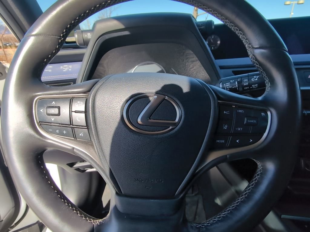Used 2021 Lexus UX 250h w/ Accessory Package (Z1) image 15