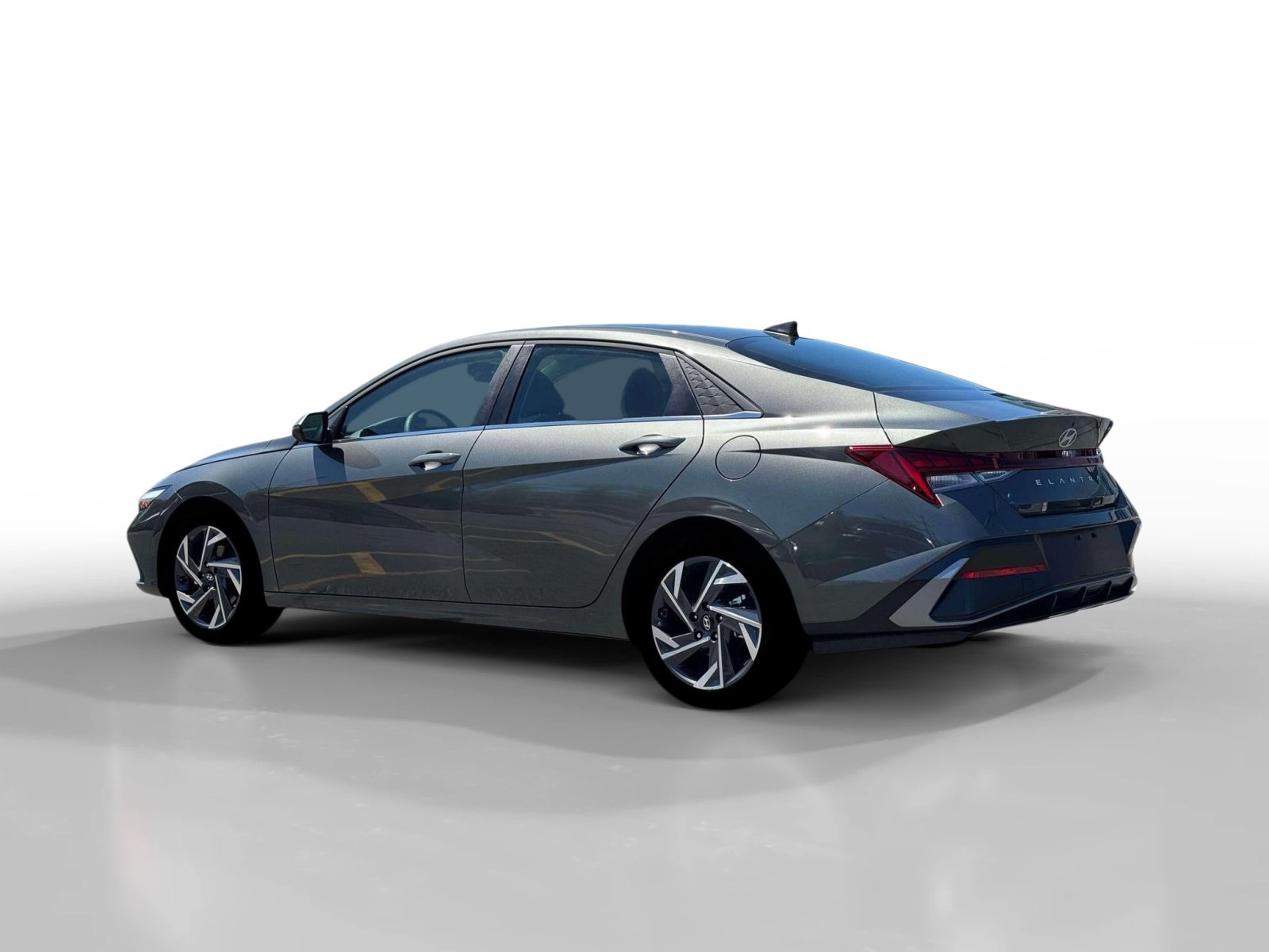 New 2026 Hyundai Elantra Limited FWD image 4