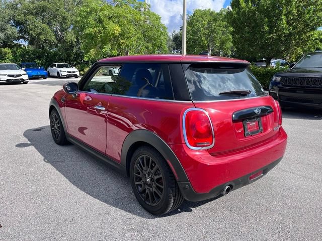 Used 2018 MINI Cooper 2-Door Hardtop FWD image 4