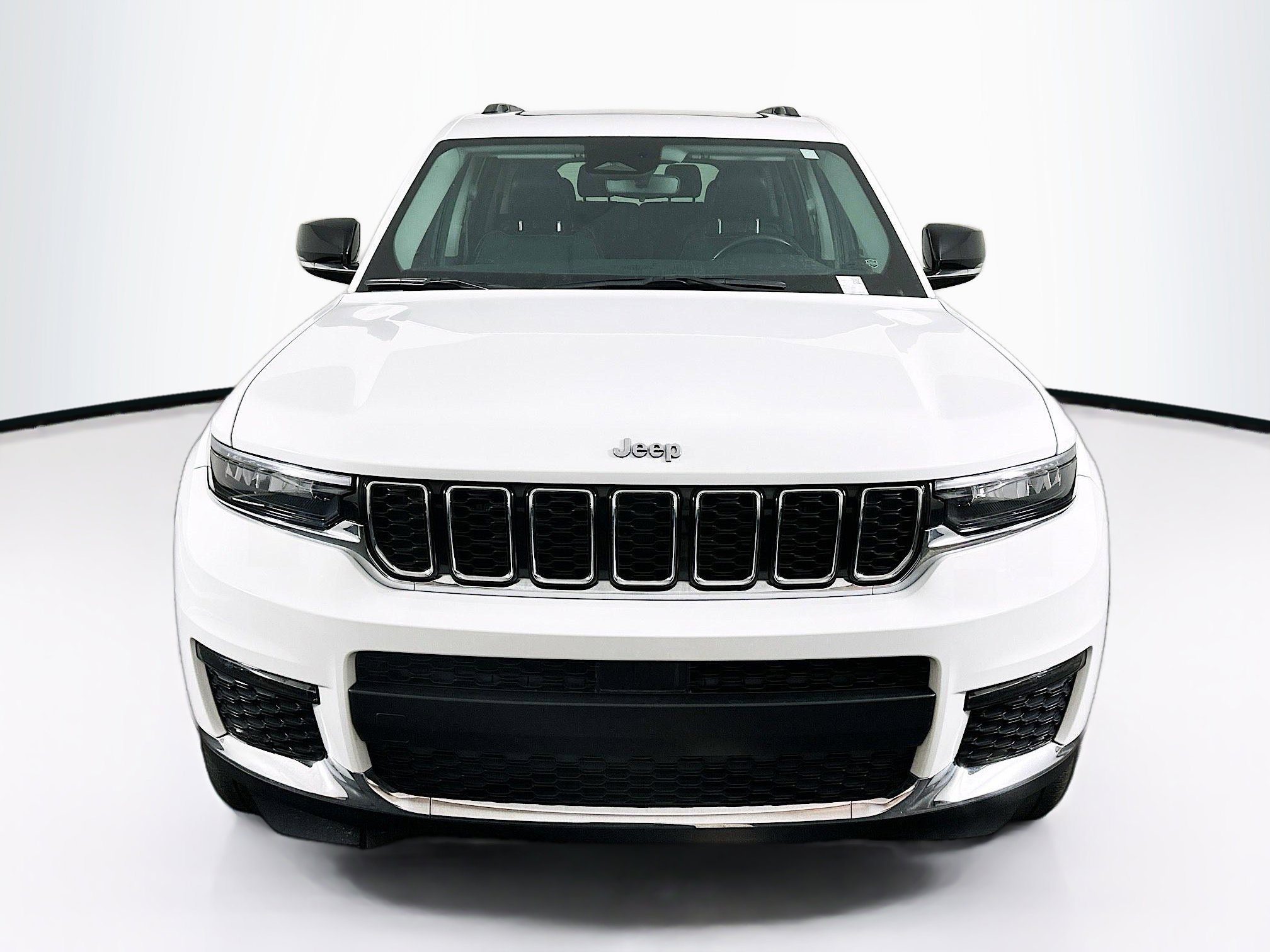 Used 2021 Jeep Grand Cherokee L Limited image 2