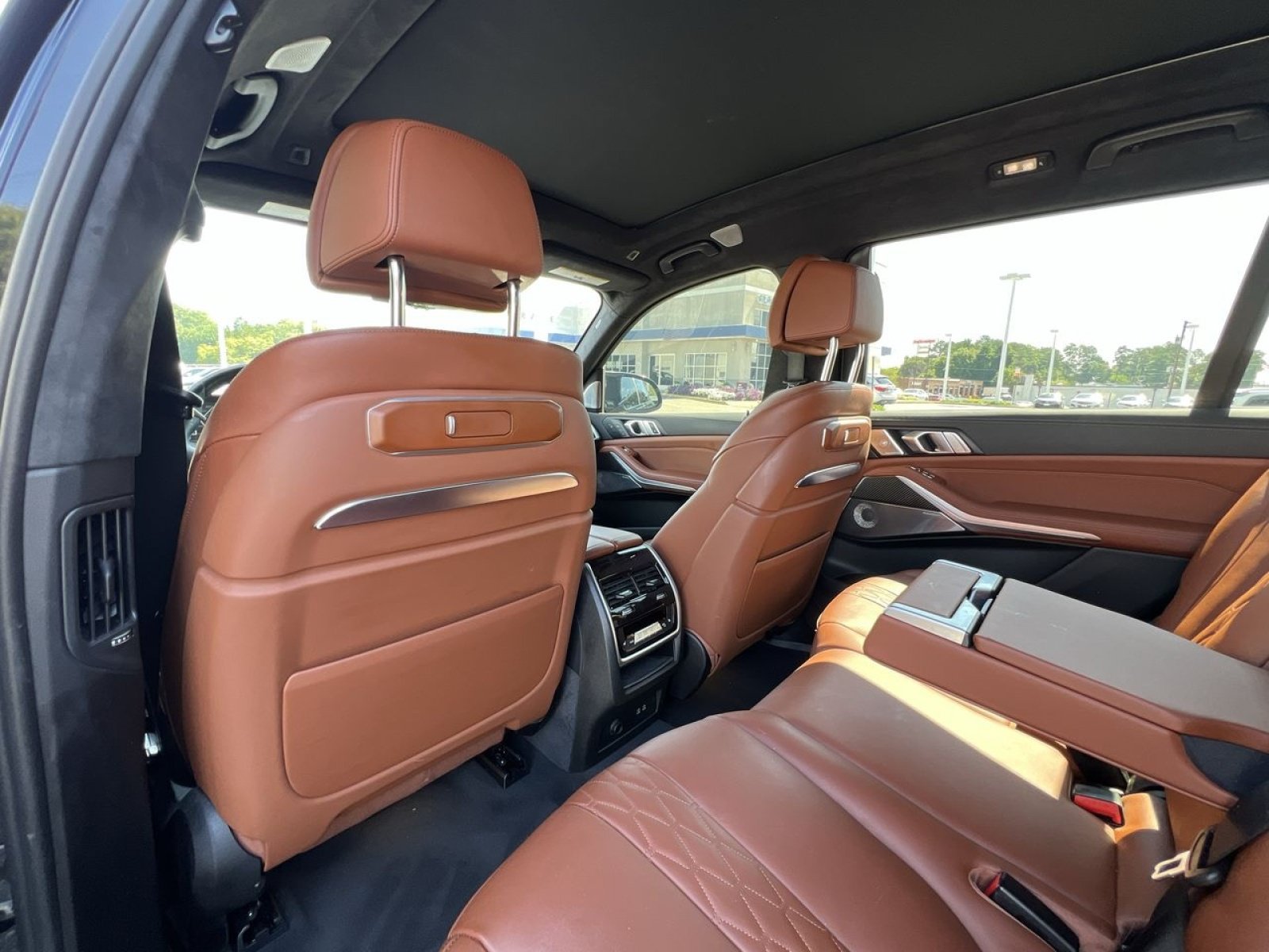 Used 2024 BMW X7 M60i w/ Executive Package AWD/4WD image 23