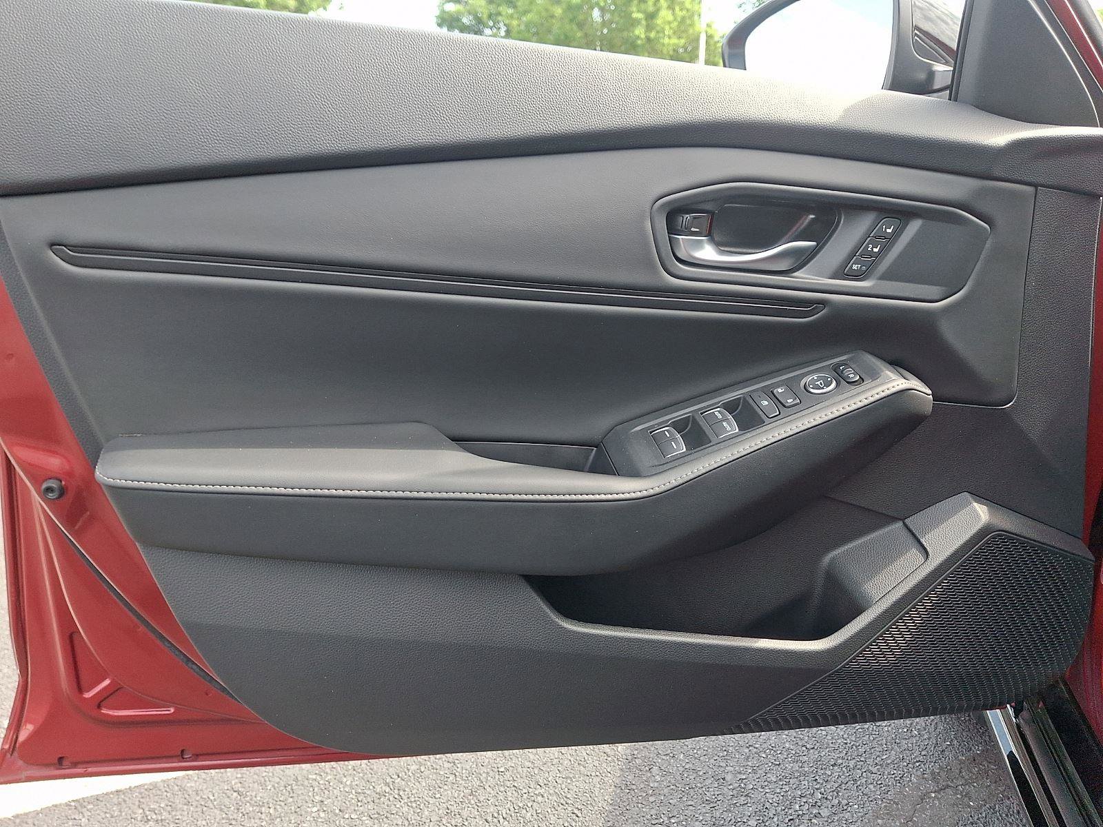 Used 2023 Honda Accord Sport image 12