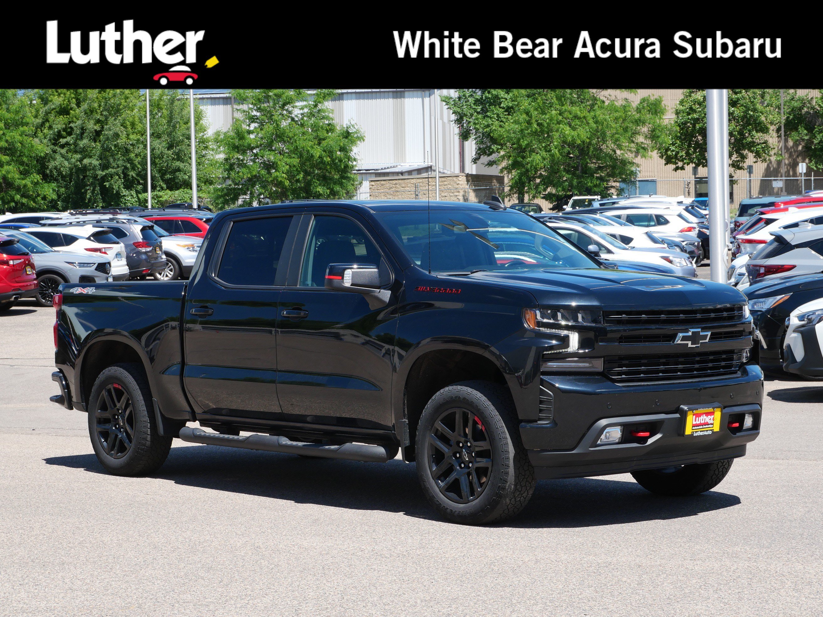 Used 2022 Chevrolet Silverado 1500 RST w/ Redline Edition AWD/4WD image 1