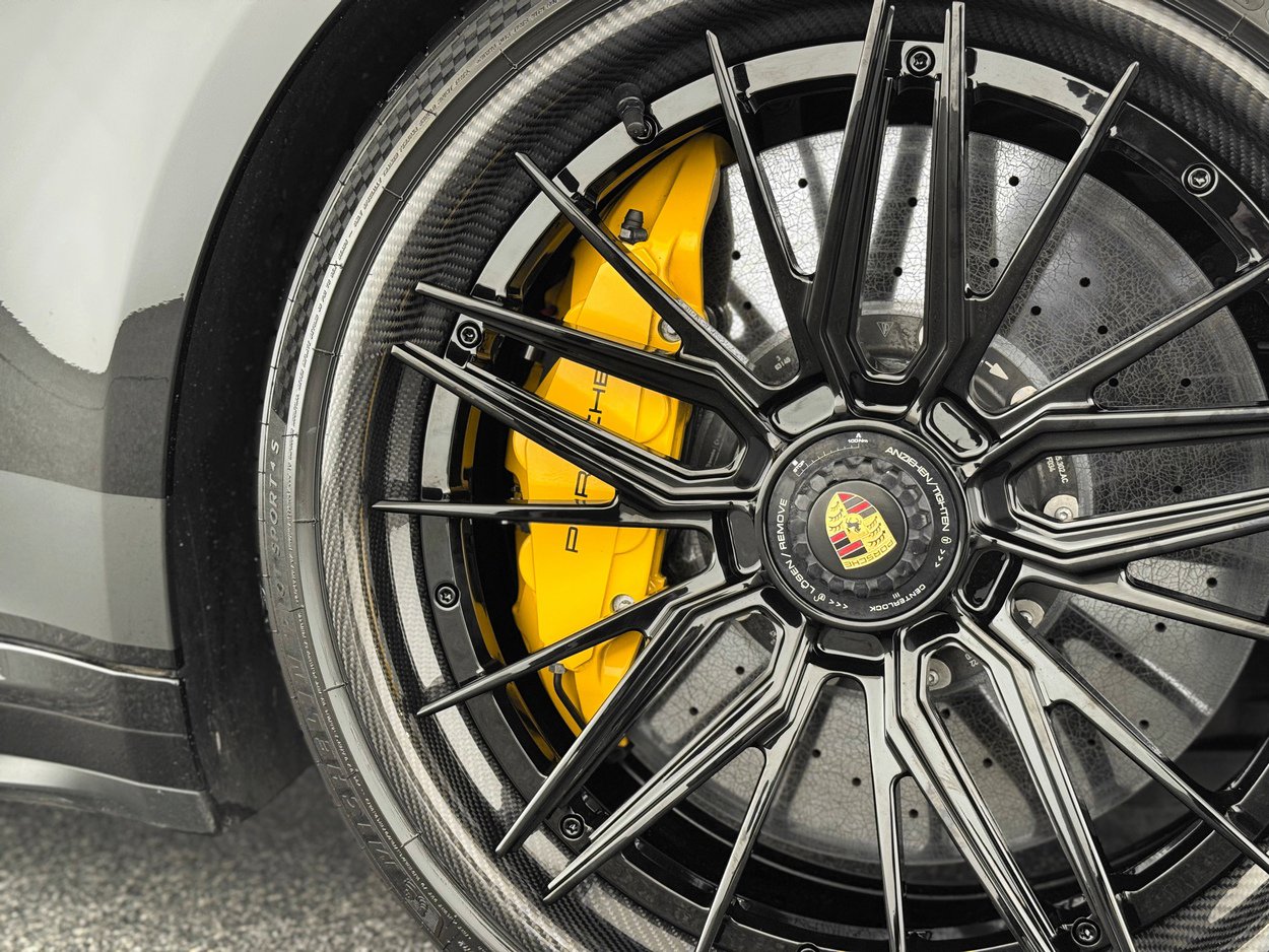 Used 2022 Porsche 911 Turbo S AWD/4WD image 42