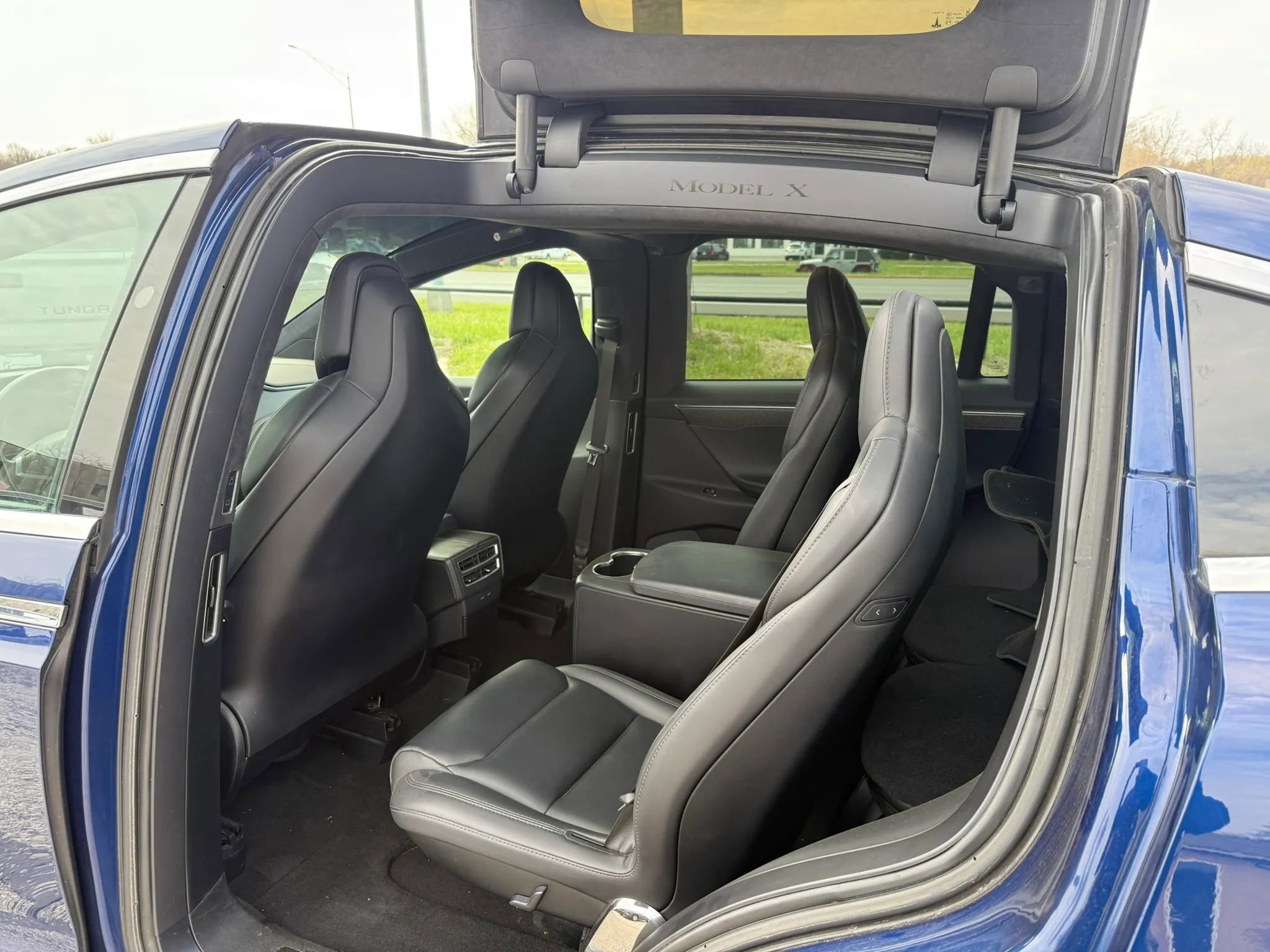 Used 2018 Tesla Model X 75D image 4