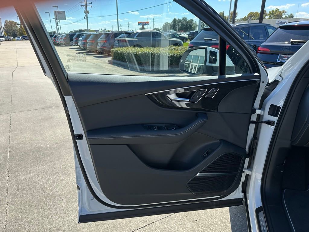 New 2026 Audi Q7 2.0T Premium Plus image 11