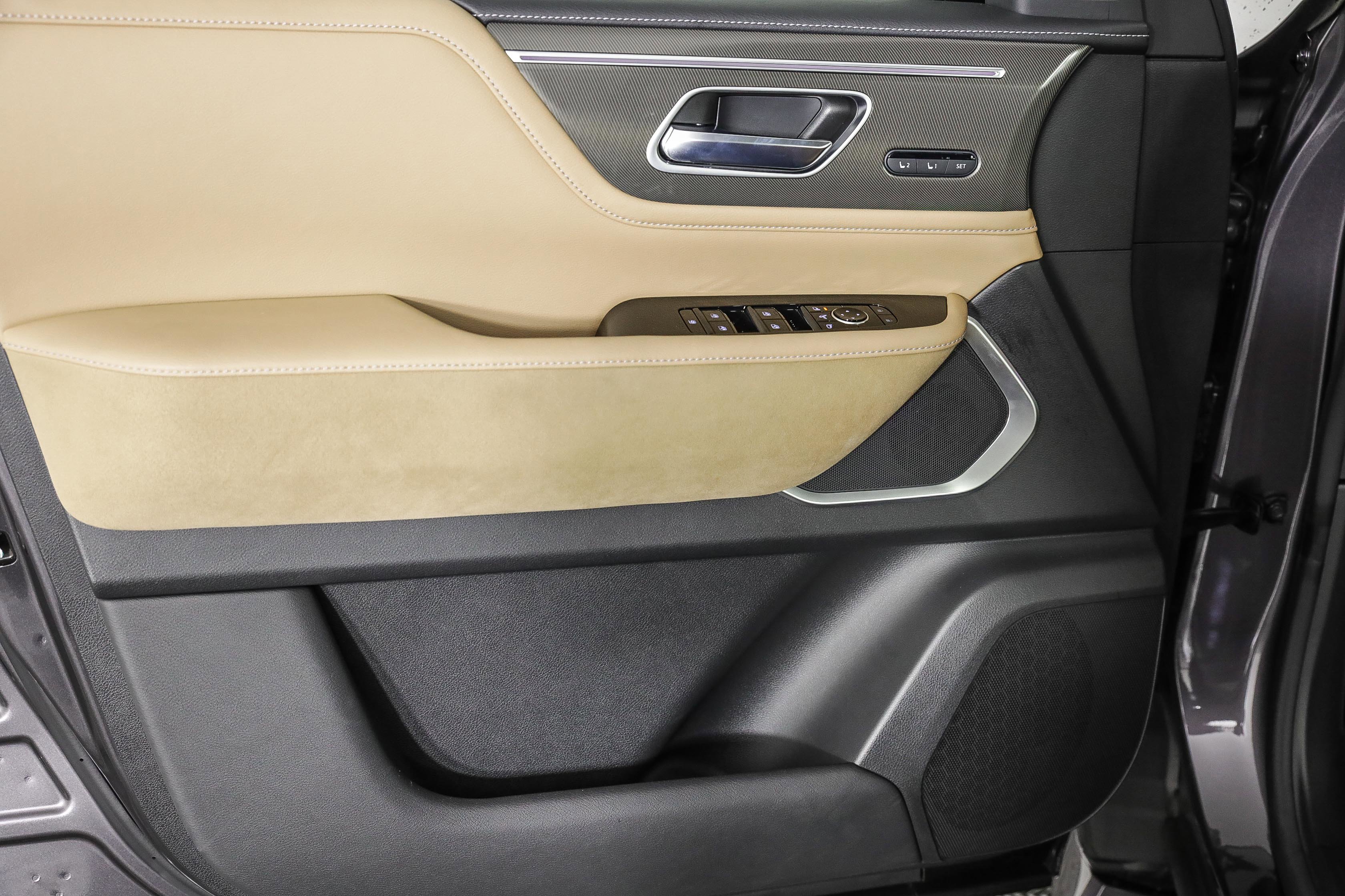 Used 2025 INFINITI QX80 Luxe image 23