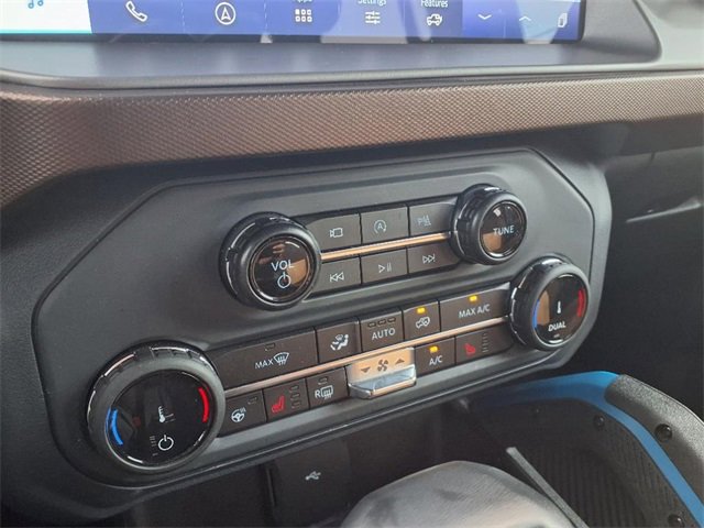 Used 2022 Ford Bronco Outer Banks image 19