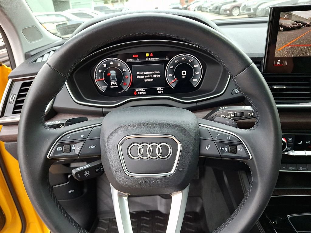 Used 2023 Audi Q5 2.0T Premium Plus w/ Premium Plus Package AWD/4WD image 19