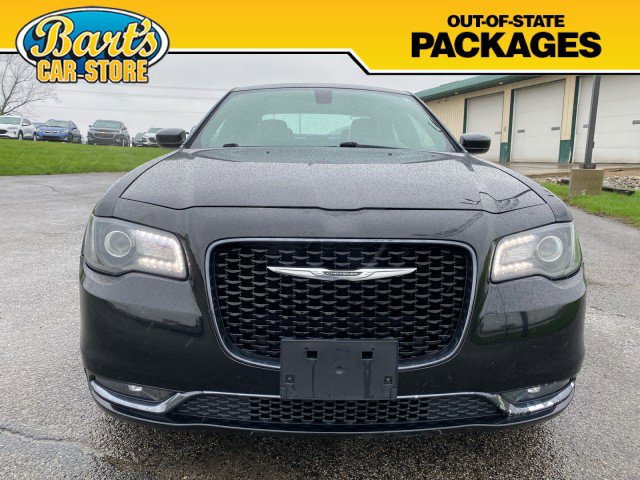 Used 2018 Chrysler 300 S image 2