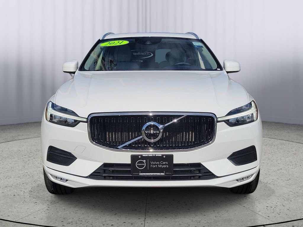 Used 2021 Volvo XC60 T5 Momentum w/ Protection Package Premier image 10