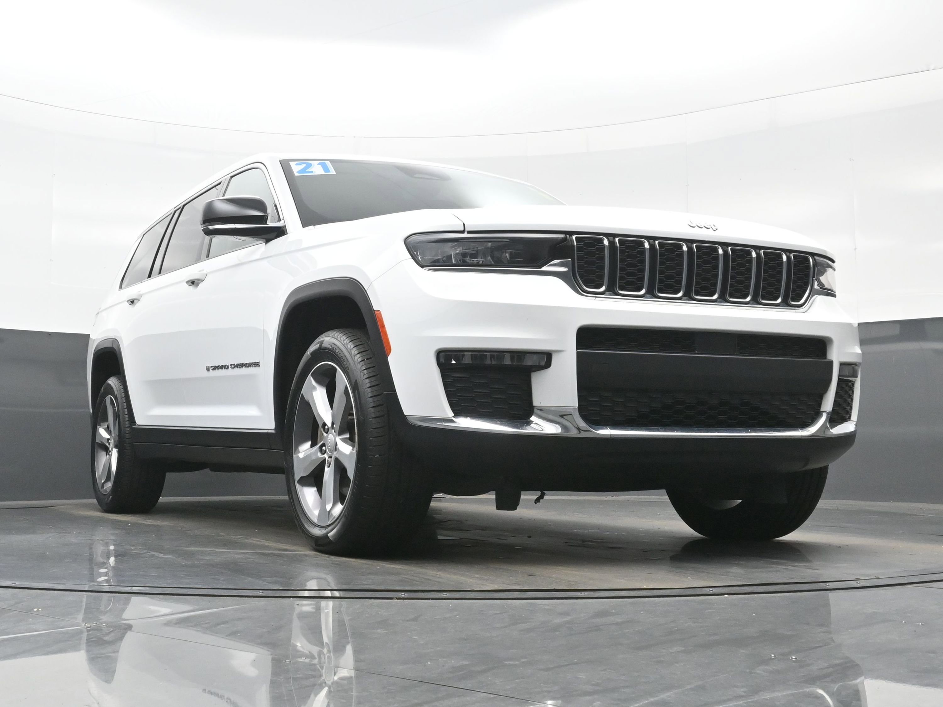 Used 2021 Jeep Grand Cherokee L Limited image 32