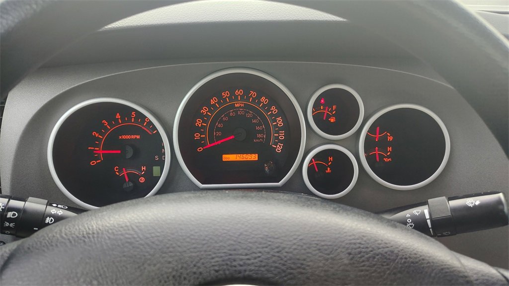 Used 2011 Toyota Tundra 4x4 CrewMax image 14