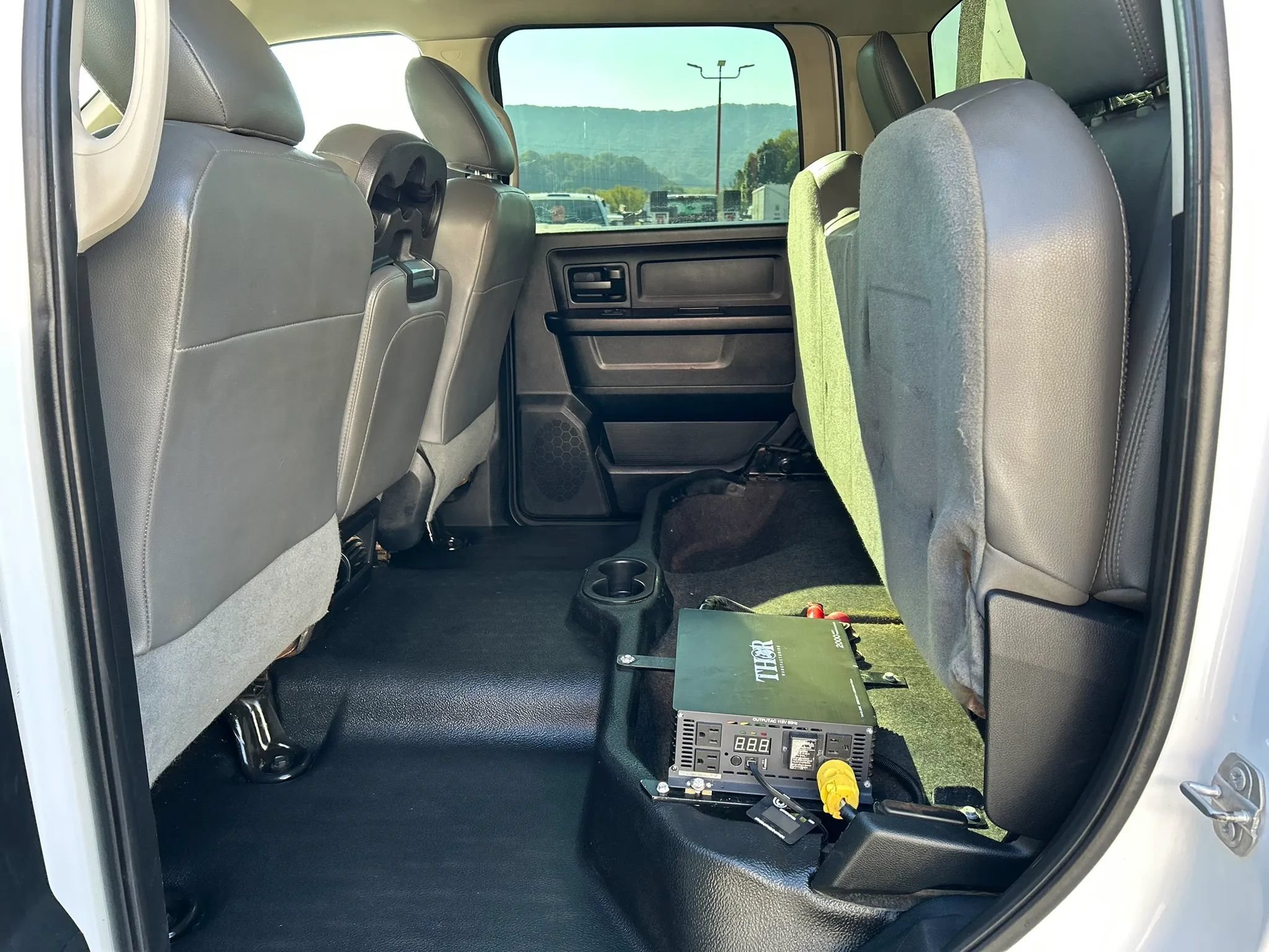 Used 2017 RAM 4500 Tradesman AWD/4WD image 25