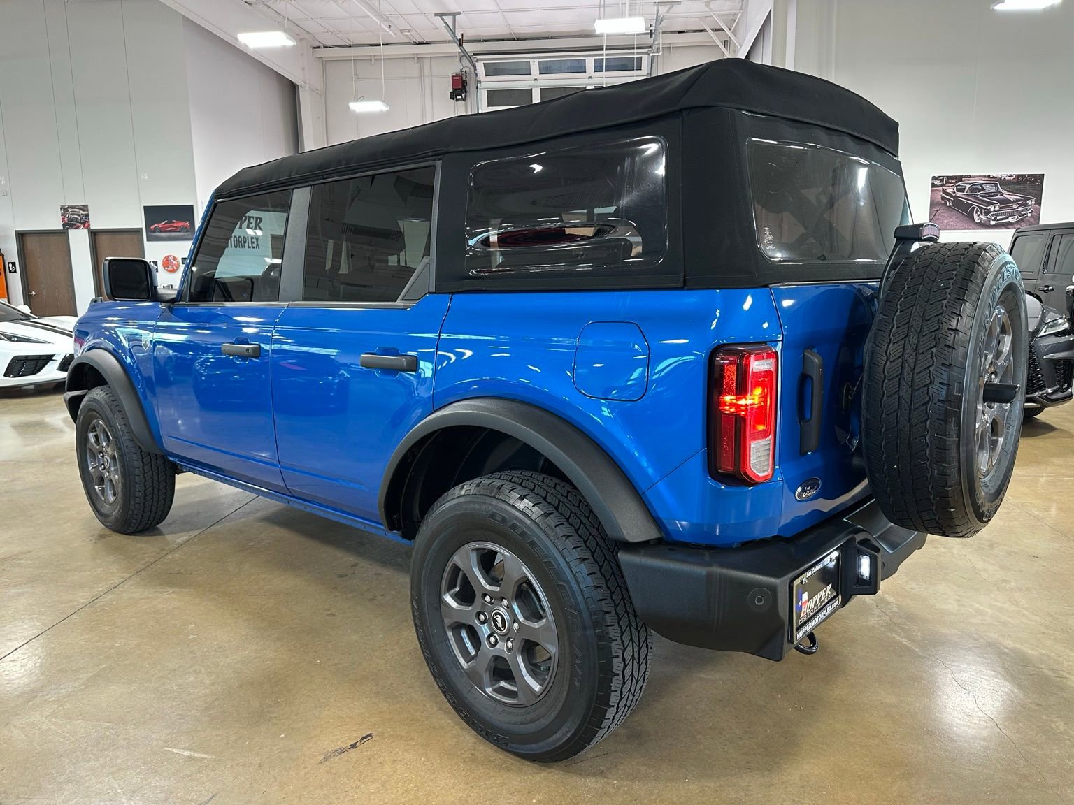 Used 2023 Ford Bronco Big Bend image 6