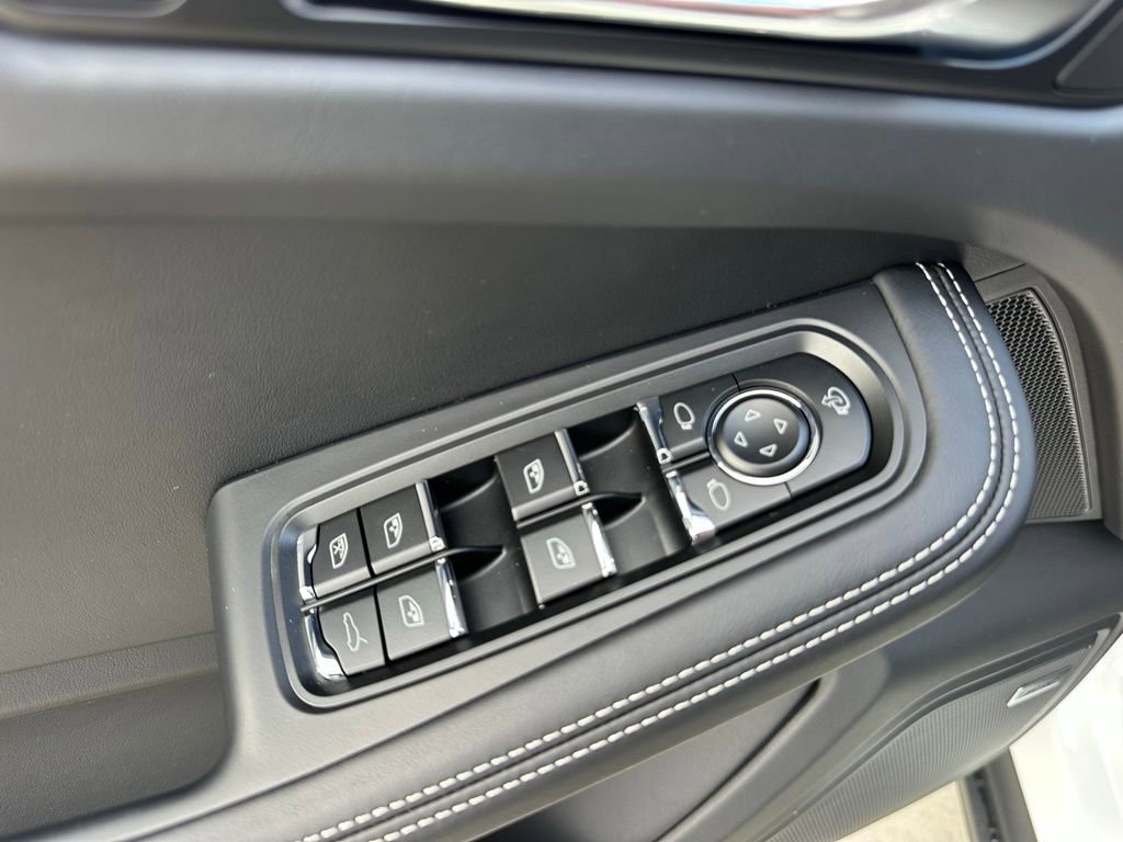 Used 2026 Porsche Macan S image 22