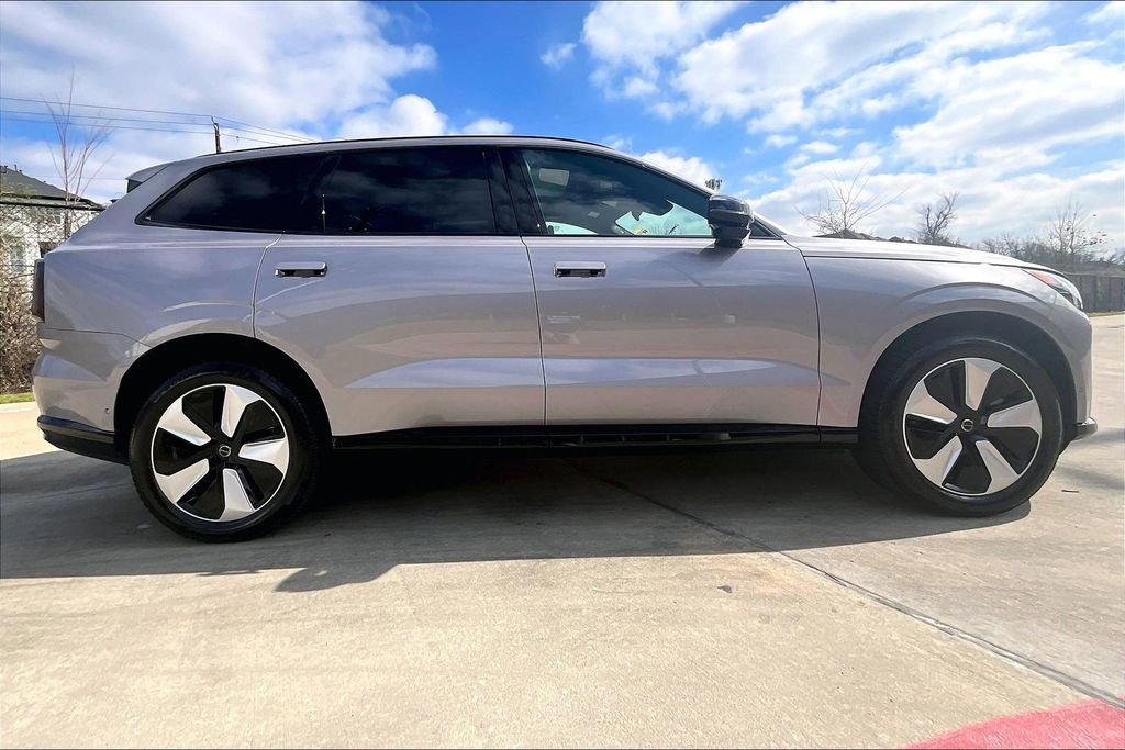 New 2026 Volvo EX90 Plus RWD image 22
