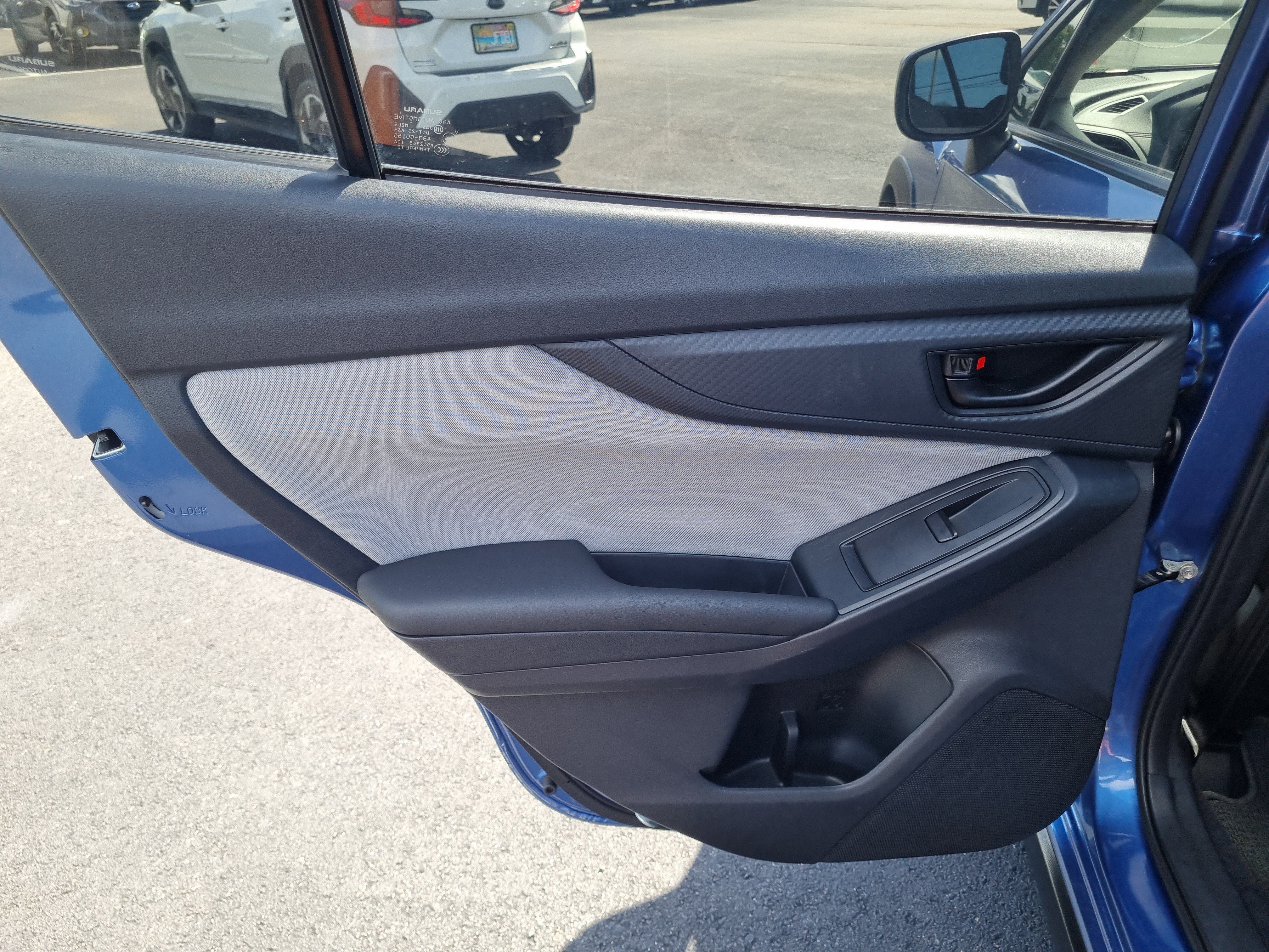 Used 2019 Subaru Crosstrek 2.0i w/ Eyesight System AWD/4WD image 13