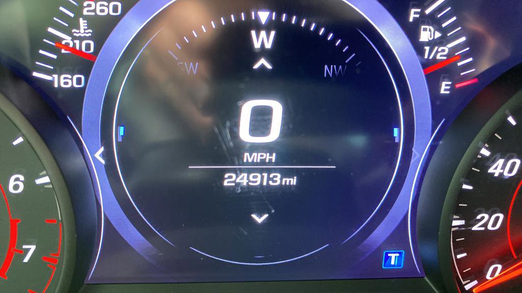 Used 2019 Chevrolet Camaro SS RWD image 10