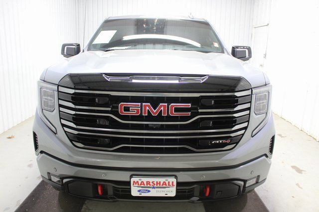 Used 2025 GMC Sierra 1500 AT4 w/ AT4 Premium Package image 2
