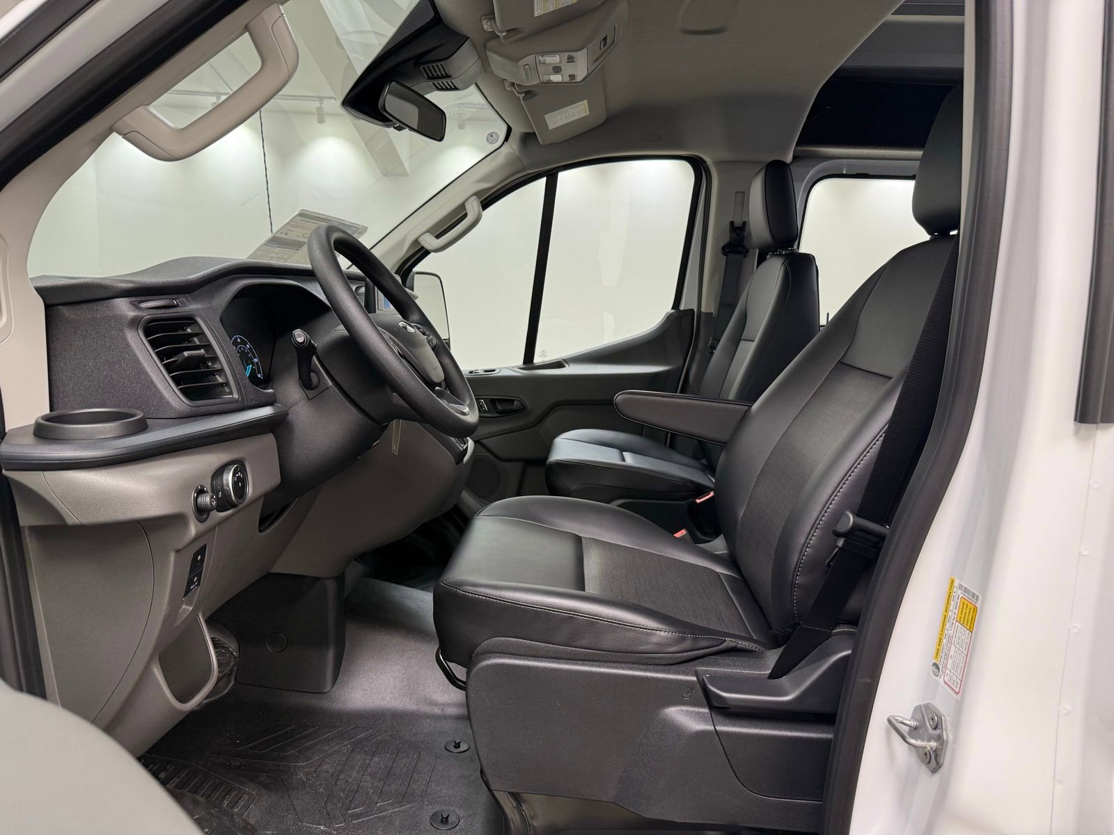 New 2025 Ford Transit 250 Low Roof w/ Load Area Protection Package image 21