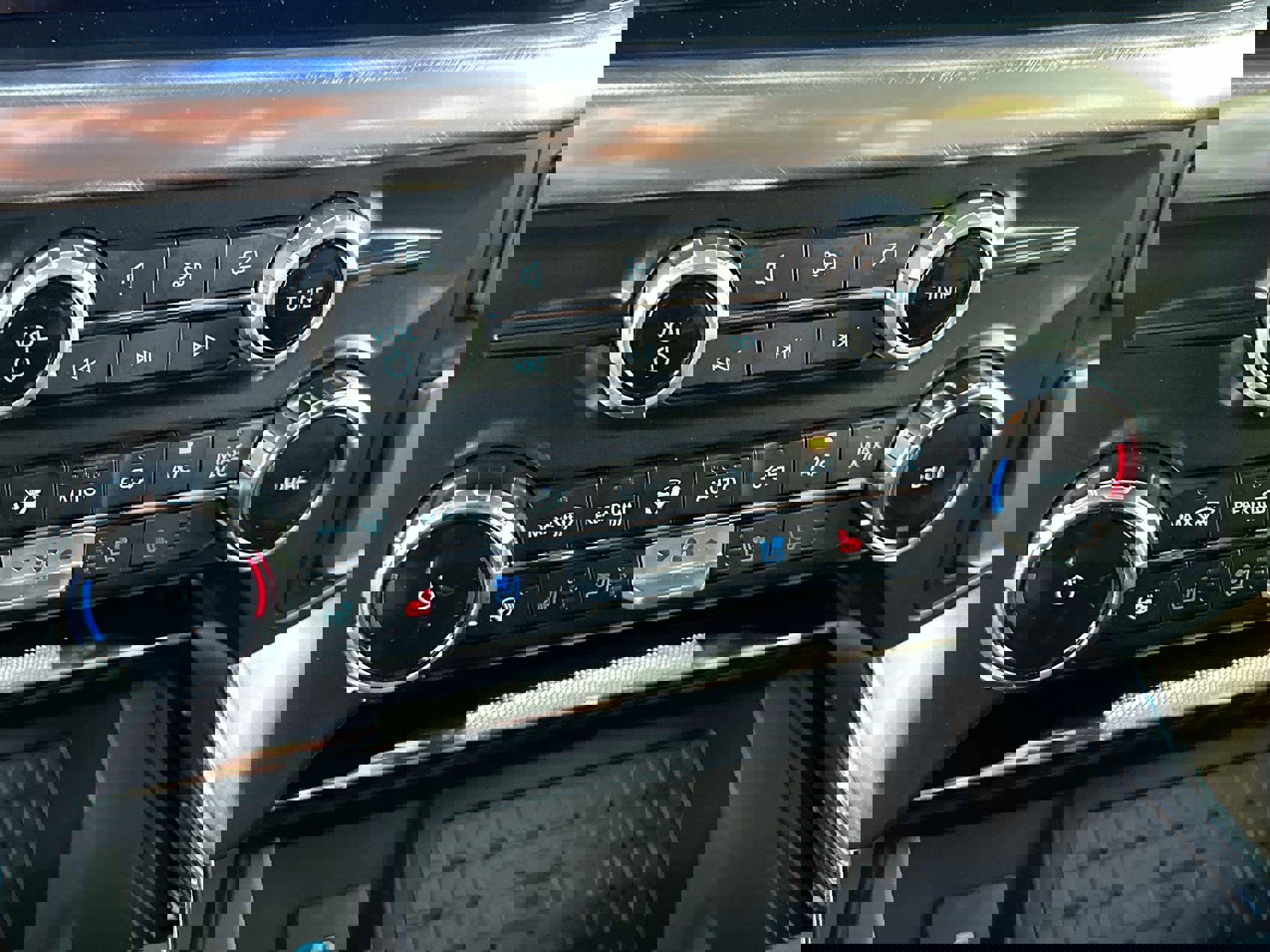 Used 2024 Ford F150 King Ranch image 19