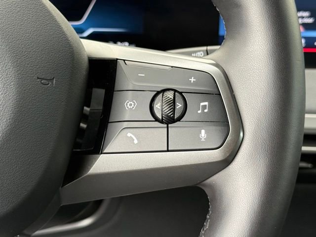 Used 2026 BMW iX xDrive60 w/ M Sport Package image 25