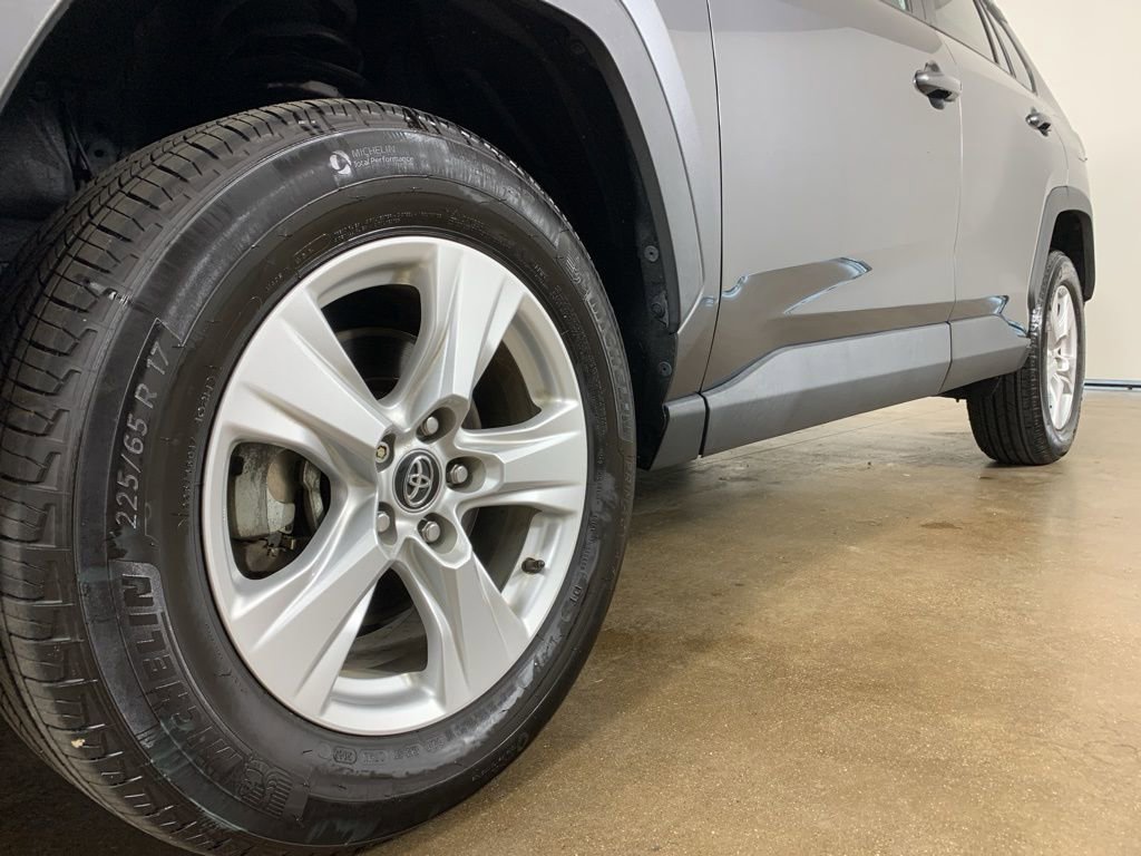 Used 2021 Toyota RAV4 XLE w/ XLE Grade Weather Package image 2