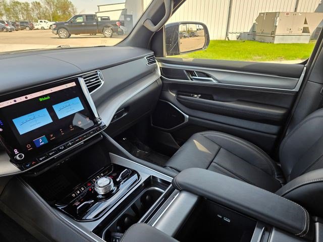 New 2026 Jeep Grand Wagoneer Limited AWD/4WD image 50