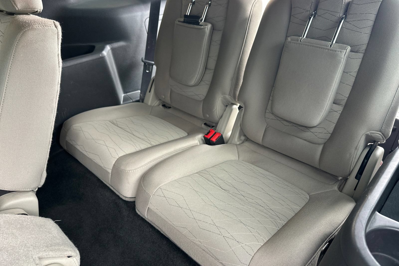Used 2014 Ford Explorer FWD image 18