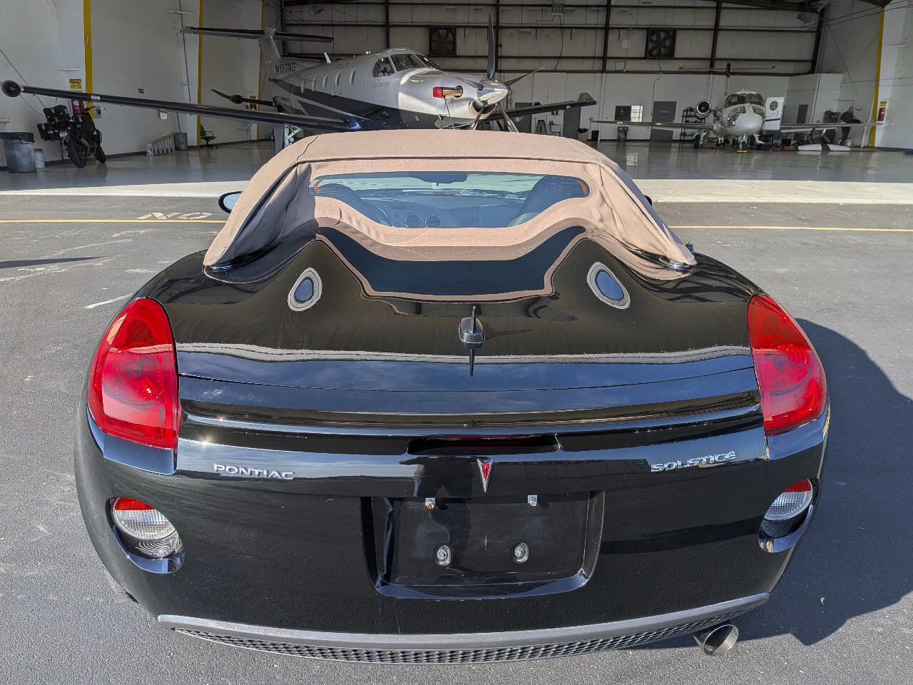 Used 2007 Pontiac Solstice Convertible w/ Premium Package image 5