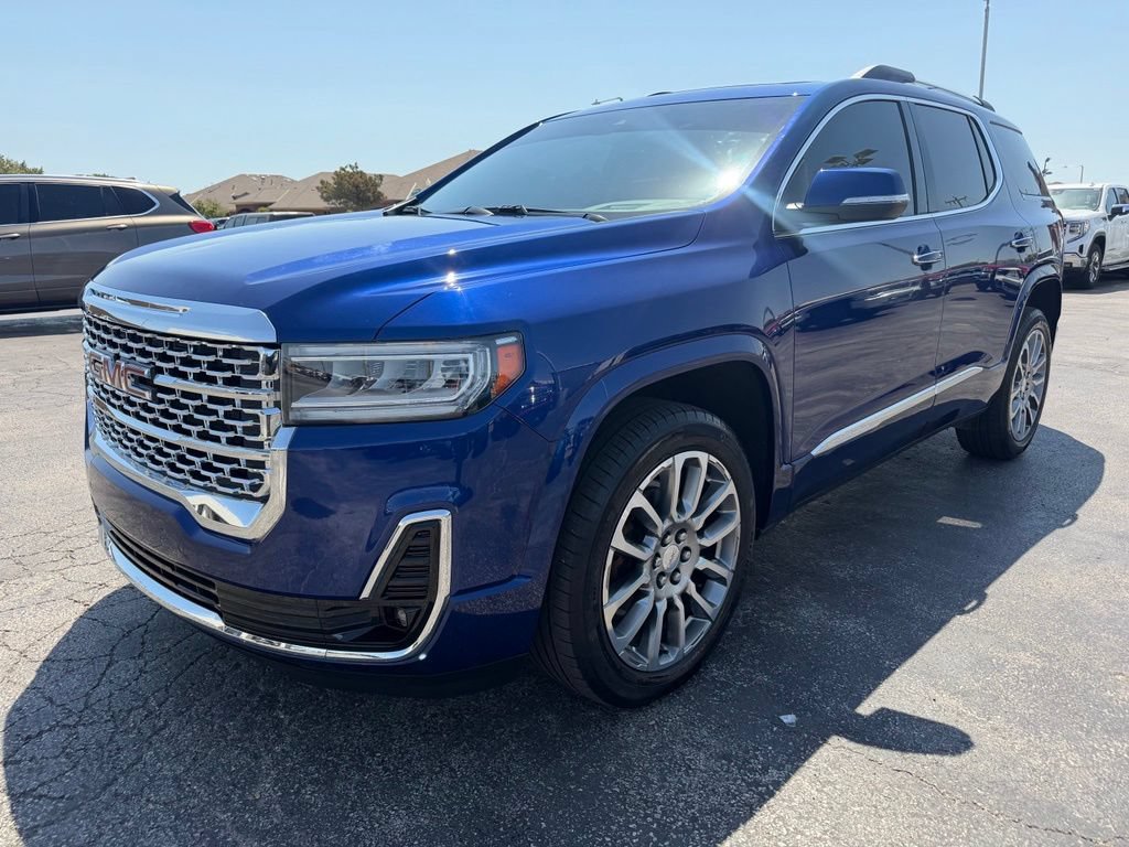 Used 2023 GMC Acadia Denali w/ Trailering Package AWD/4WD image 9